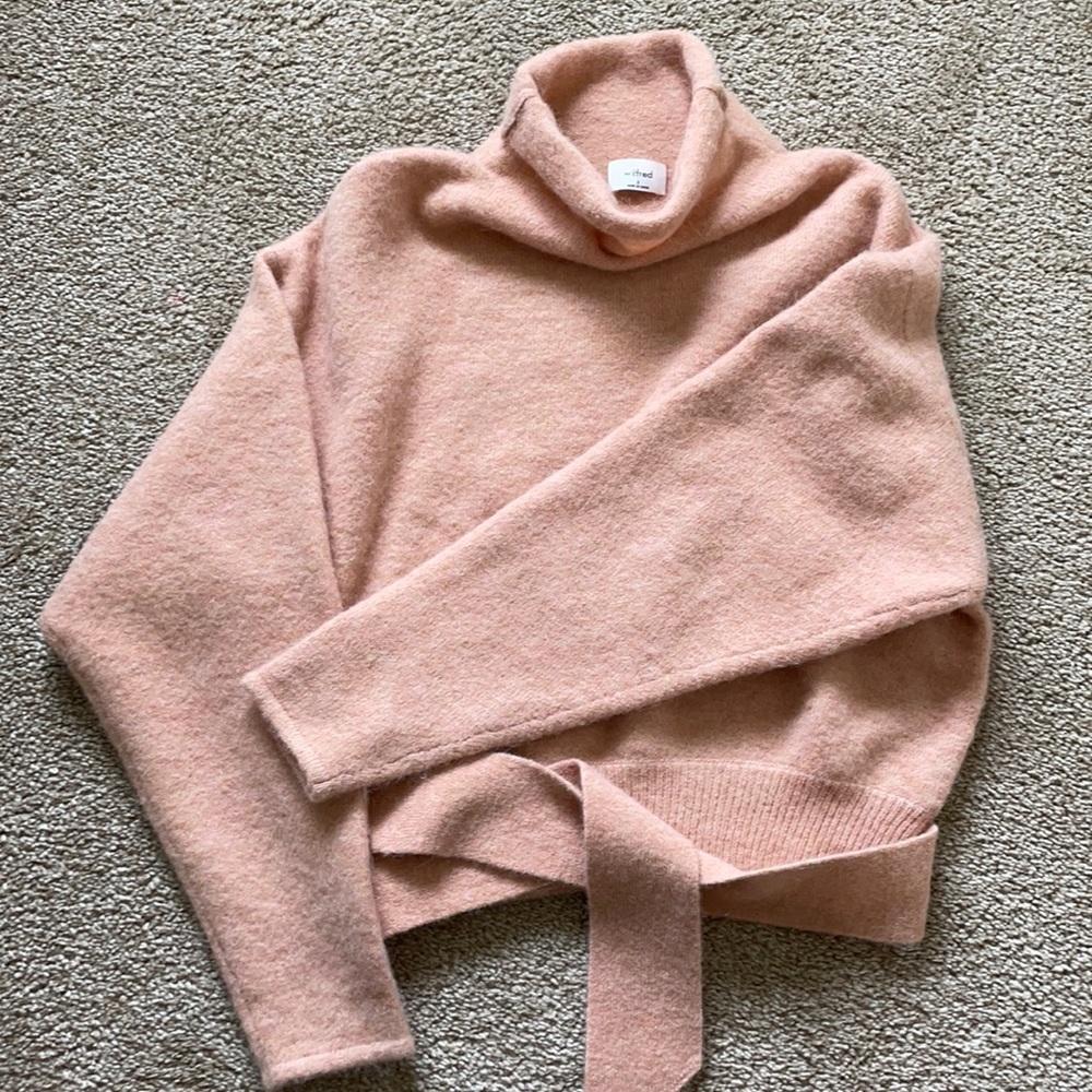 Wilfred Artizia sweater